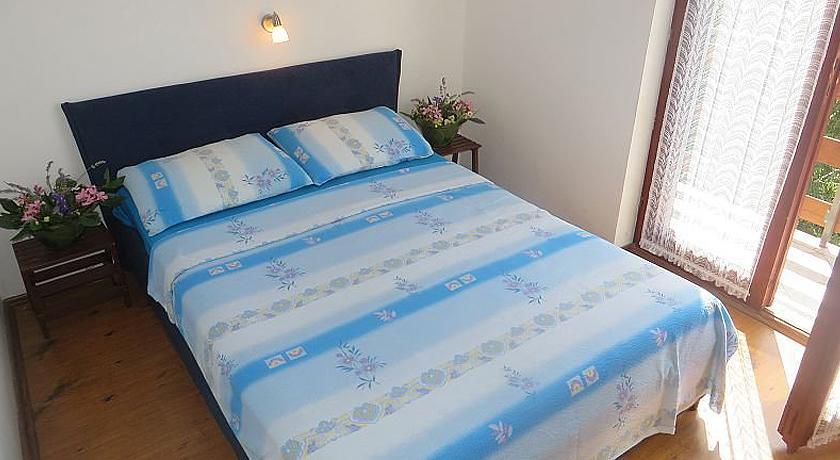 Holiday Home Bukovac Klimno Luaran gambar